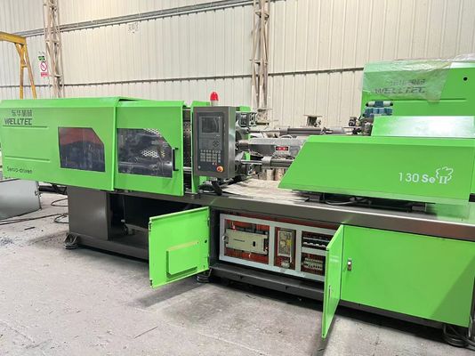 آلة صب حقن البلاستيك المستخدمة سطح المكتب Welltec 130Ton عالية الدقة